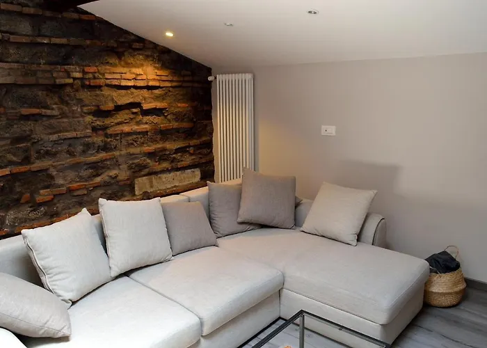 Panoramic Suite***** In The Heart Of Catania